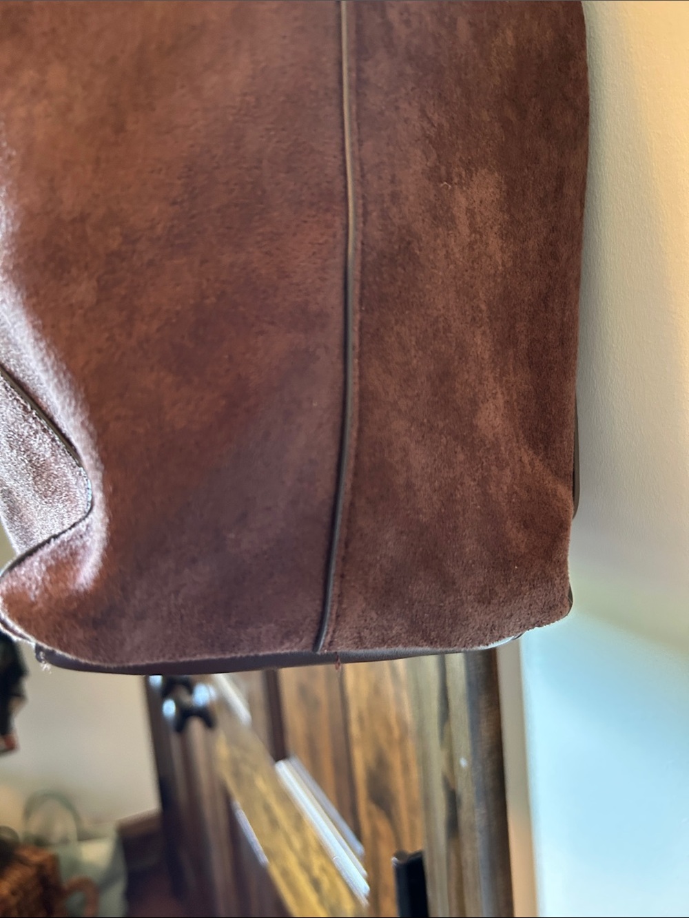 Soft Suede Hobo Bag in Deep Brown Shoulder Tote - Picture 3 of 16